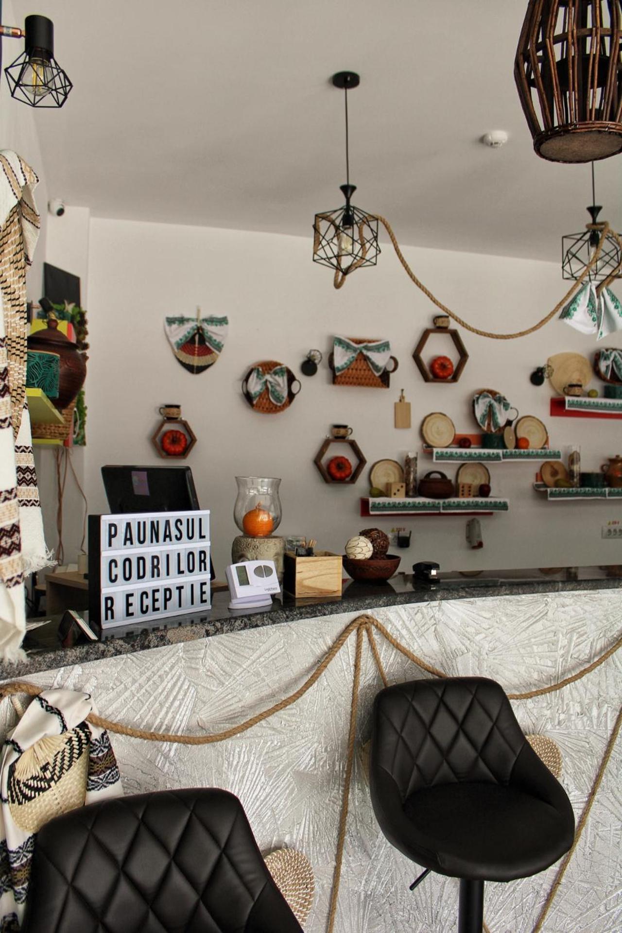 Paunasul Codrilor คัมพูลุง โมลโดเวเนสค์ ภายนอก รูปภาพ
